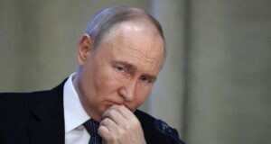 Путін не планував зустріч з главою ЦРУ під час візиту до Москви Чому Путін не зустрівся з главою ЦРУ? Кремль назвав власну причину