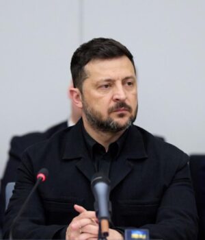 Два-рівні-повітряних-тривог-і-коротша-комендантська-година:-Зеленський-анонсував-зміни