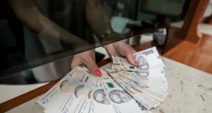В Україні розширять державну підтримку супермаркетів і маркетплейсів на фоні атак Росії Доступні-кредити-і-не-лише-–-в-Україні-розширять-держпідтримку-для-супермаркетів-і-маркетплейсів-на.