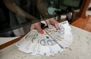 В Україні розширять державну підтримку супермаркетів і маркетплейсів на фоні атак Росії Доступні-кредити-і-не-лише-–-в-Україні-розширять-держпідтримку-для-супермаркетів-і-маркетплейсів-на.