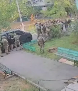 screenshot_2026_09_02_at_22_39_42_incident_miz_sbu_ta_gur_u_merezi_sirit_sa_video_str6a988af59220b.webp У мережі з’явилося відео стрілянини спецпризначенців СБУ по бійцям ГУР