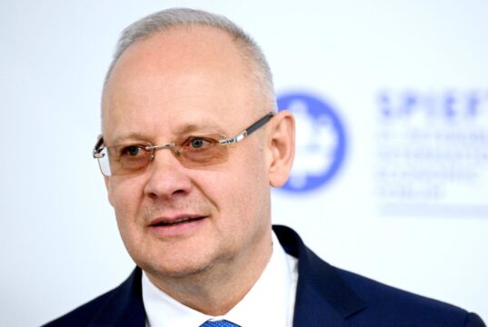 В Україні відбулися масові протести проти підвищення тарифів на комунальні послуги У Путіна стверджують, що літати в Росію попри дрони України безпечно