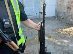 У Києві військового затримали за погрози автоматом перехожому У-Києві-військового-затримали-через-погрози-автоматом-перехожому-–-поліція
