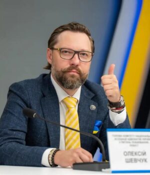Олексій-Шевчук-звернувся-до-посольств-та-міжнародних-медіа-щодо-зупинки-конкурсу-на-заступника-та-голову. Олексій-Шевчук-звернувся-до-посольств-та-міжнародних-медіа-щодо-зупинки-конкурсу-на-заступника-та-голову.