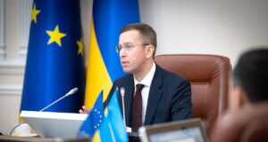 Київське метро працюватиме під час жовтого рівня тривоги, – премʼєр-міністр України Кабмін пропонує дозволити роботу всього метро в Києві під час “жовтої” тривоги