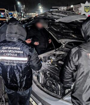 Судитимуть-волинянина,-який-продавав-автівки-для-ЗСУ-під-прикриттям-благодійного-фонду