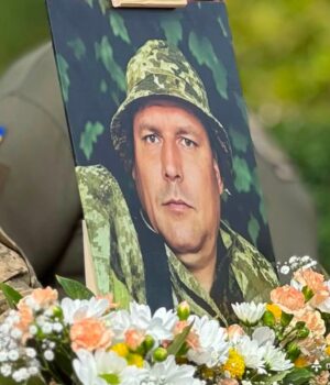 Нововолинська-громада-назавжди-попрощалася-з-Героєм-Олександром-Яковинцем Нововолинська-громада-назавжди-попрощалася-з-Героєм-Олександром-Яковинцем
