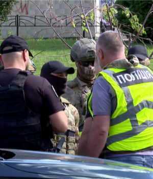 «Ціль-–-Буданов»?-Усе,-що-відомо-на-цей-час-про-конфлікт-із-застосуванням-зброї-між.