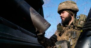 Кабмін України виділив 33,6 млрд грн для виплат військовослужбовцям та їхнім родинам Кабмін виділяє 33,6 млрд гривень на виплати військовим та їхнім сім’ям