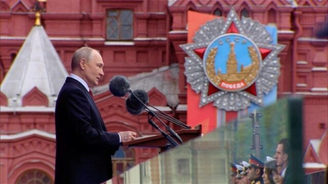 Україна отримала майже 200 мільярдів доларів міжнародної допомоги з початку війни «$200-мільярдів-за-«Антиросію»:-як-Кремль-намагається-виправдати-агресію-проти-України