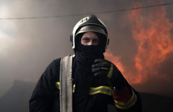 Вибух на заводі в Україні: деталі та наслідки У Борисполі дрон влучив прямо в дах житлової багатоповерхівки