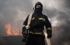 Удар по промисловому підприємству в Кам’янському: нові деталі атаки Росія вдарила балістикою по промисловому підприємству в Кам’янському