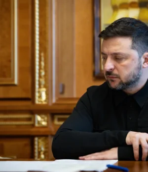Американська-сторона-вже-почала-роботу-з-російською,-Україна-готова-утримуватися-від-ударів-по-москві-три. Американська-сторона-вже-почала-роботу-з-російською,-Україна-готова-утримуватися-від-ударів-по-москві-три.