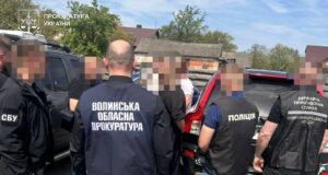 Трьох волинян підозрюють у заробітках на ухилянтах Трьох-волинян-підозрюють-у-заробітках-на-ухилянтах