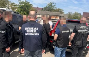Трьох волинян підозрюють у заробітках на ухилянтах Трьох-волинян-підозрюють-у-заробітках-на-ухилянтах