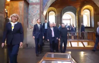 Зеленський почав переговори з Віткоффом і Кушнером Зеленський почав переговори з Віткоффом і Кушнером