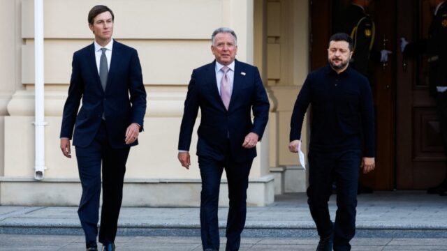 Американські представники обговорили можливість миру між Україною та Росією до зими Мир-до-зими-чи-ще-одна-воєнна-зима?-Чого-досягли-Віткофф-і-Кушнер-у-Києві