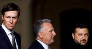 Дипломатичні зусилля США: Віткофф і Кушнер в Києві для переговорів з Зеленським США-знову-активізували-мирні-зусилля-щодо-України,-але-колишні-посли-не-бачать-прориву