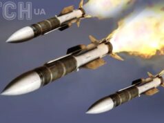 На Київ летіла балістика: уламки впали на житлові будинки На-Київ-летіла-балістика:-уламки-впали-на-житлові-будинки