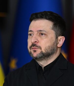 zelenskiy_2026_gettyimages_2263288662_54cf49d88bbb034ec940f2f47720a009_1300x820.jpg Зеленський запропонував місце для нового раунду мирних переговорів за участі США