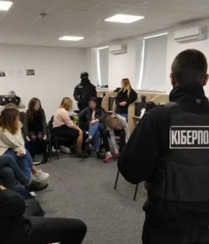 wrg_if4w_jtcecwvfmmsgsaqpyms6xne.webp В Україні винесли 18 вироків у справах про шахрайські кол-центри