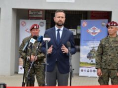 Міністр оборони Польщі звернувся до поляків з важливою заявою щодо України Міністр-оборони-Польщі-звернувся-до-поляків-з-важливою-заявою-щодо-України