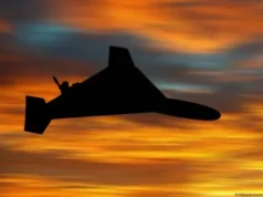У Києві дрон атакував АЗС поблизу ТРЦ Respublika, троє постраждалих У-Києві-росіяни-вдарили-дроном-по-АЗС-поблизу-ТРЦ-respublika-–-є-постраждалі