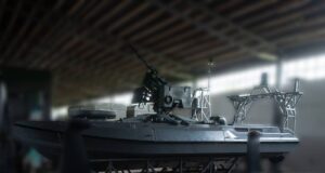 В Чорному морі відбувся перший морський бій між безекіпажними катерами Перший в історії бій морських дронів: український Sargan знищив катер РФ (відео)