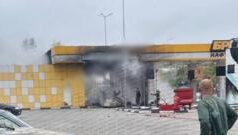 Російські атаки на захід України: загиблі та руйнування на АЗС і залізниці Росія-вперше-атакувала-АЗС-на-заході-України-Є-загиблі-у-Звягелі,-в-Луцьку-шахед-влучив.