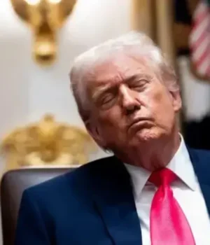 "Це-спричиняє-дефіцит":-Трамп-закликав-Зеленського-припинити-удари-по-виробництву-дизеля-в-рф "Це-спричиняє-дефіцит":-Трамп-закликав-Зеленського-припинити-удари-по-виробництву-дизеля-в-рф