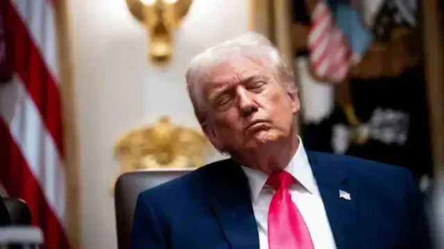 Трамп закликав Зеленського зупинити удари по російському виробництву дизеля "Це-спричиняє-дефіцит":-Трамп-закликав-Зеленського-припинити-удари-по-виробництву-дизеля-в-рф