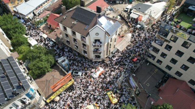 Рош га-Шана в Умані: Паломництво 50 тисяч хасидів та виклики для міста 50-тисяч-хасидів-паломників:-чим-запам’ятався-Рош-га-Шана-2026-року.-Фоторепортаж