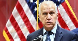 Сенатор США: Путін прагне знищити харчову промисловість України та морити голодом людей в Африці Радіо-Свобода-weekly:-Сенатор-США-прокоментував-«терористичну-тактику»-Путіна