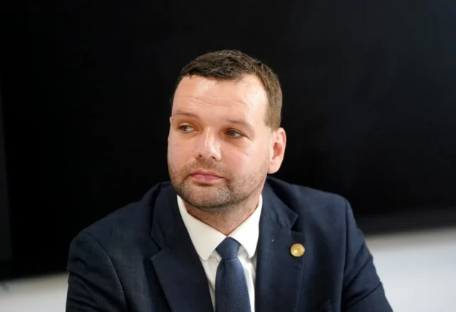 У Латвії звільнили міністра після затримання за водіння в нетверезому стані У-Латвії-звільнили-міністра-після-затримання-за-водіння-у-стані-алкогольного-сп’яніння