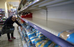 Магазини ввели обмеження на продаж товарів: міністр попередив про ризики Магазини-ввели-обмеження-на-продаж-товарів:-міністр-попередив-про-ризики