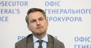 Генпрокурор Кравченко заявив про тиск з боку НАБУ через підозру Кривоносу Генпрокурор Кравченко заявив про тиск з боку НАБУ через підозру Кривоносу