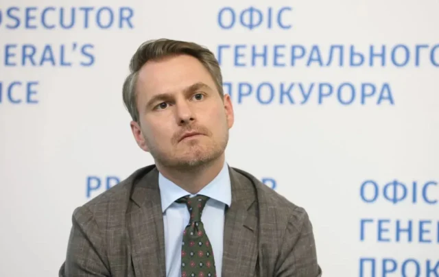 Генпрокурор Кравченко заявив про тиск з боку НАБУ через підозру Кривоносу Генпрокурор Кравченко заявив про тиск з боку НАБУ через підозру Кривоносу