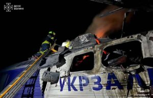 На Волині поруч кордону з Польщею через атаку РФ горів тепловоз На-Волині-поруч-кордону-з-Польщею-через-атаку-РФ-горів-тепловоз