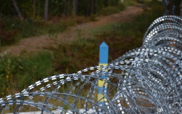 Польща посилює охорону пунктів пропуску на кордоні з Україною: що відомо Польща-посилює-охорону-пунктів-пропуску-на-кордоні-з-Україною:-що-відомо