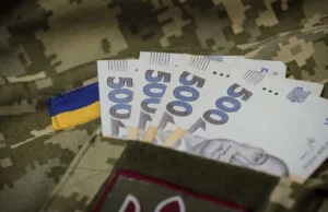 Проблеми з виплатами для поранених військових в Україні Без-грошей-в-лікарні:-чому-військові-не-можуть-отримати-виплати-за-поранення?