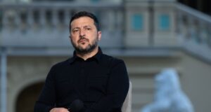 Володимир Зеленський обговорив організацію виборів в Україні за кордоном та на окупованих територіях Зеленський назвав умову для проведення виборів в Україні