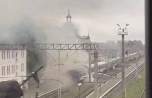 Шестеро жителів Луцької громади, майно яких постраждало від обстрілу Росії, отримають допомогу Шестеро-жителів-Луцької-громади,-майно-яких-постраждало-від-обстрілу-Росії,-отримають-допомогу