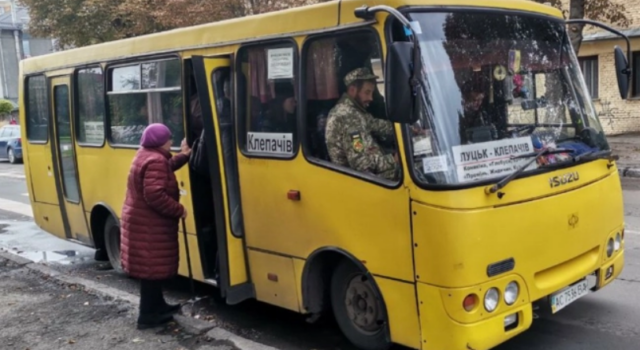 У Луцьку перевізнику дозволили й далі обслуговувати два автобусні маршрути У-Луцьку-перевізнику-дозволили-й-далі-обслуговувати-два-автобусні-маршрути