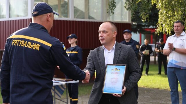Першими приходять на допомогу: на Волині відзначили кращих рятувальників Першими-приходять-на-допомогу:-на-Волині-відзначили-кращих-рятувальників