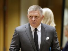 Прем’єр Словаччини висловив занепокоєння щодо участі країни у військових конфліктах Фіцо дав зрозуміти, що Словаччина не допомагатиме НАТО у разі війни