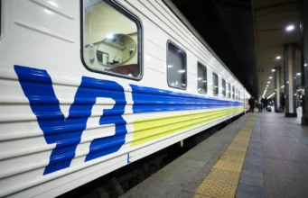 Уряд затвердив правила роботи залізниці під час повітряної тривоги Уряд затвердив правила роботи залізниці під час повітряної тривоги