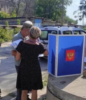 «Соромлюся-спитати:-а-за-кого-ми-голосували?»-У-Росії-будуть-вибори-до-Держдуми,-а-в. «Соромлюся-спитати:-а-за-кого-ми-голосували?»-У-Росії-будуть-вибори-до-Держдуми,-а-в.