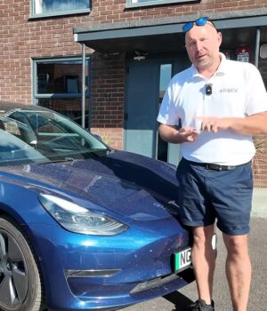 Власник-tesla-провів-діагностику-електрокара-після-400-000-км-пробігу:-результат-здивував Власник-tesla-провів-діагностику-електрокара-після-400-000-км-пробігу:-результат-здивував