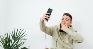 Селфі, кіт чи спільне фото: психологи пояснили, які секрети видає ваш аватар в соцмережі Селфі,-кіт-чи-спільне-фото:-психологи-пояснили,-які-секрети-видає-ваш-аватар-в-соцмережі
