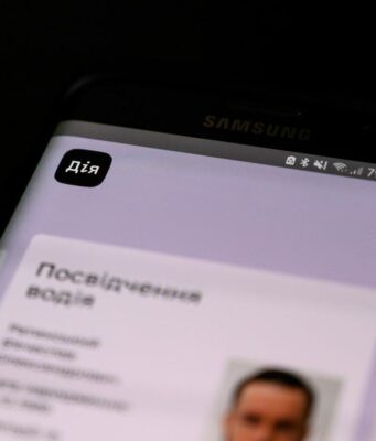 Втратили водійські права: скільки коштує відновити і кому доведеться складати іспити Втратили-водійські-права:-скільки-коштує-відновити-і-кому-доведеться-складати-іспити